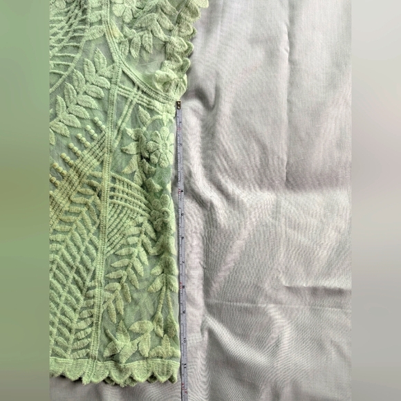 EXPRESS Teal Lace Top - Picture 5 of 9